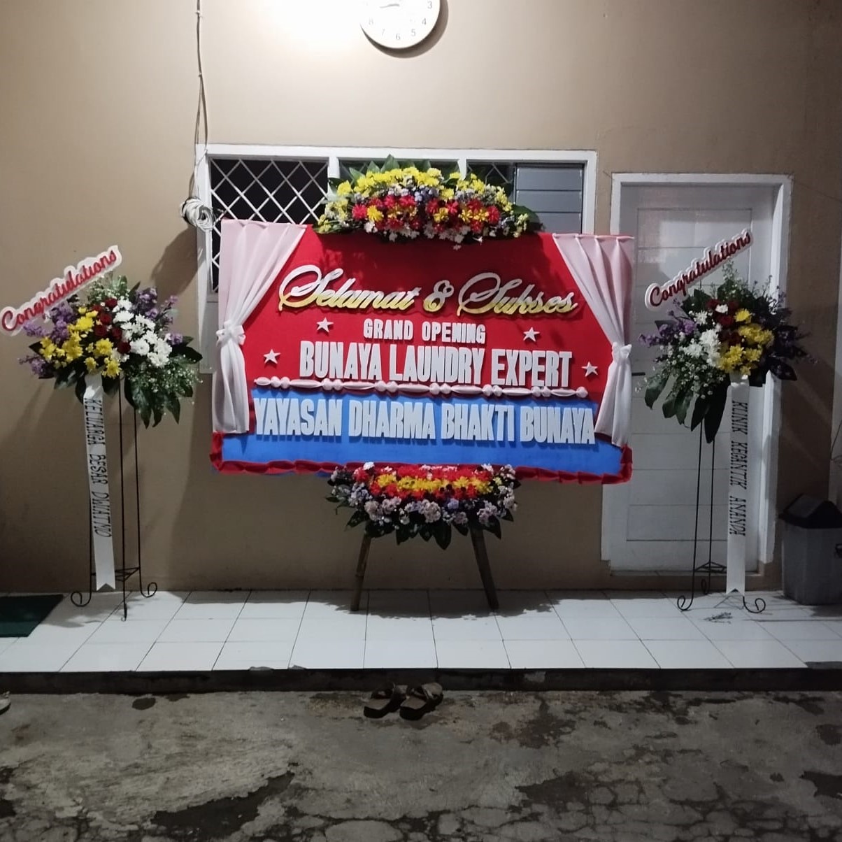 Standing Flower Mahkota Florist Bogor 2